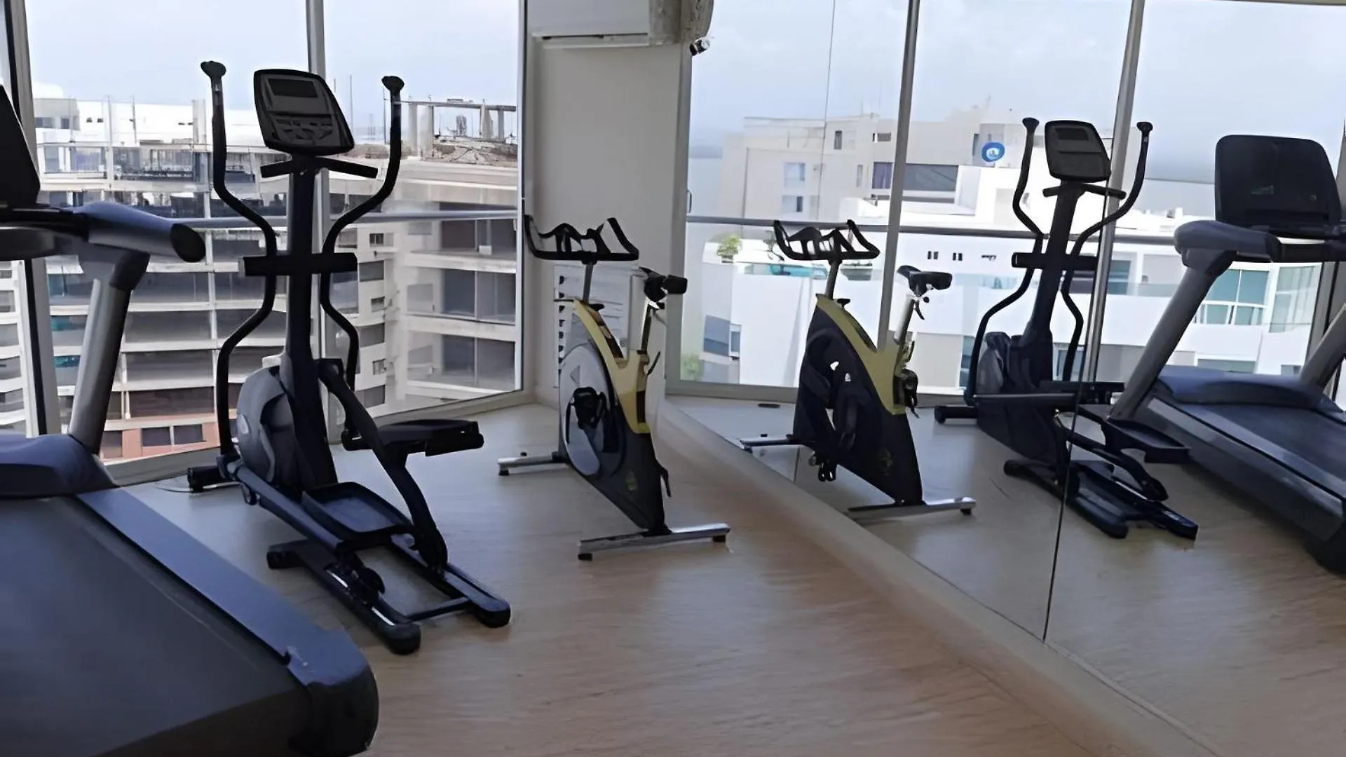 Apartamento 2 Dormitorios. Jacuzzi Y Vista Mar Cartagena Apartment
